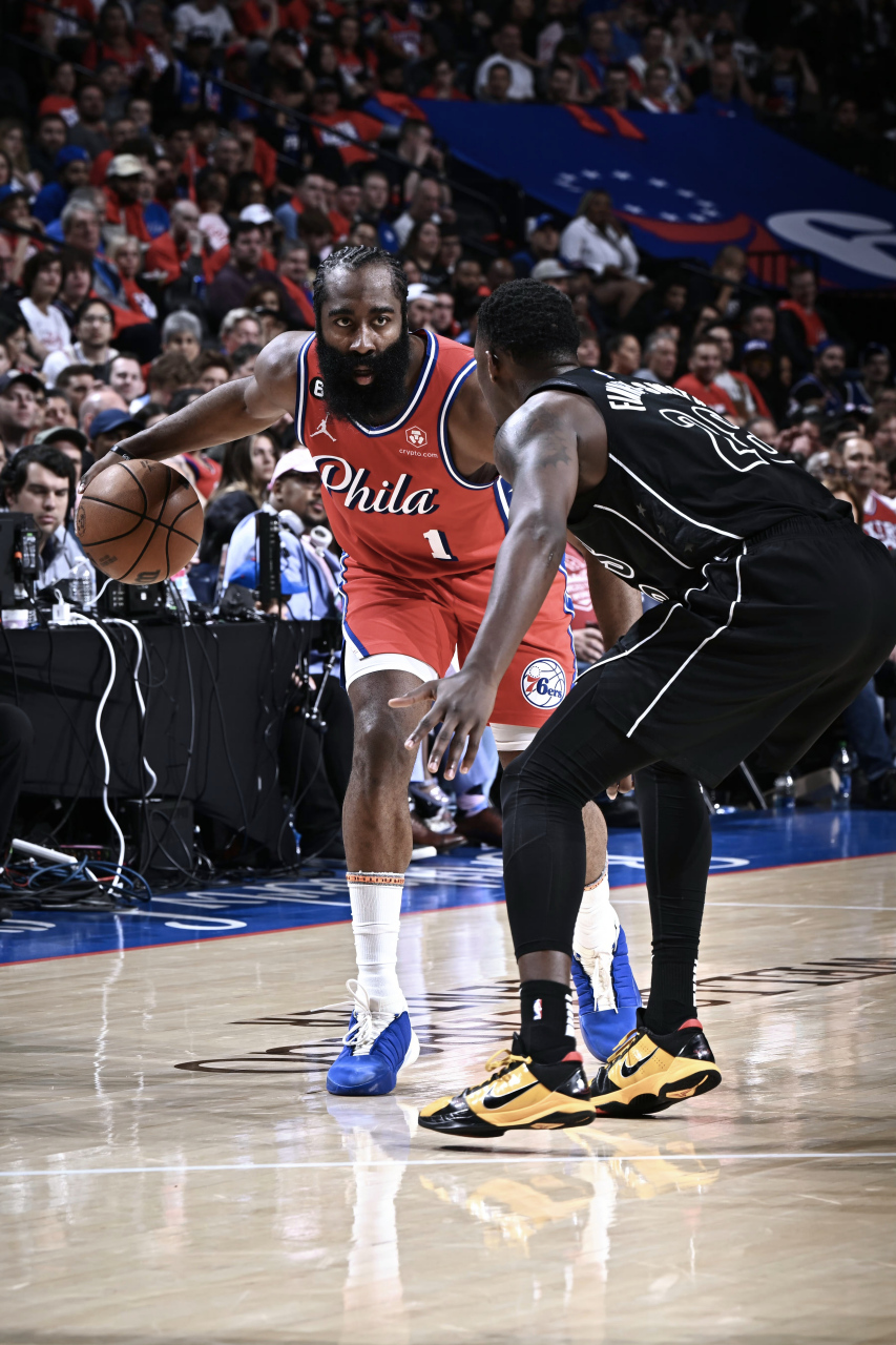 里程碑夜!亚特兰大内部沟通,NBA常规赛赛后刷纪录,话题不断,赛程密集仍需轮换的简单介绍 里程碑夜!亚特兰大内部沟通,NBA常规赛赛后刷纪录,话题不断,赛程密集仍需轮换的简单介绍