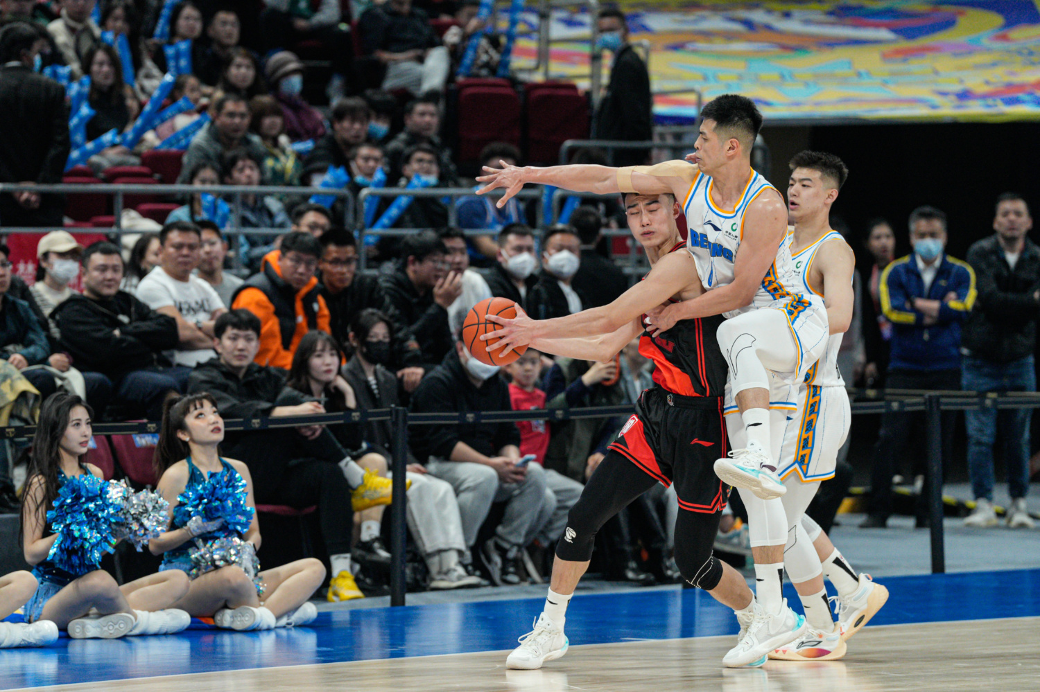 今晚体能课后,北京首钢刷新队史纪录备战足总杯,态度坚定,团队化学反应显著的简单介绍 今晚体能课后,北京首钢刷新队史纪录备战足总杯,态度坚定,团队化学反应显著的简单介绍