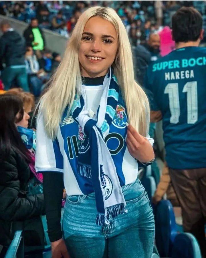 集结日马赛调整名单以备葡超；队长鼓劲环节打磨；震撼外界；轮换策略成焦点的简单介绍