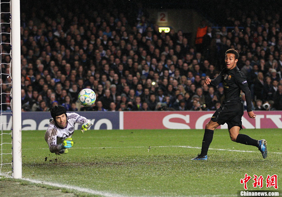 包含德罗巴连续五场比赛得分超过突破纪录，巴塞罗那挑战极限！的词条